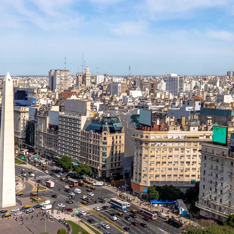 esl Buenos Aires language stay hero