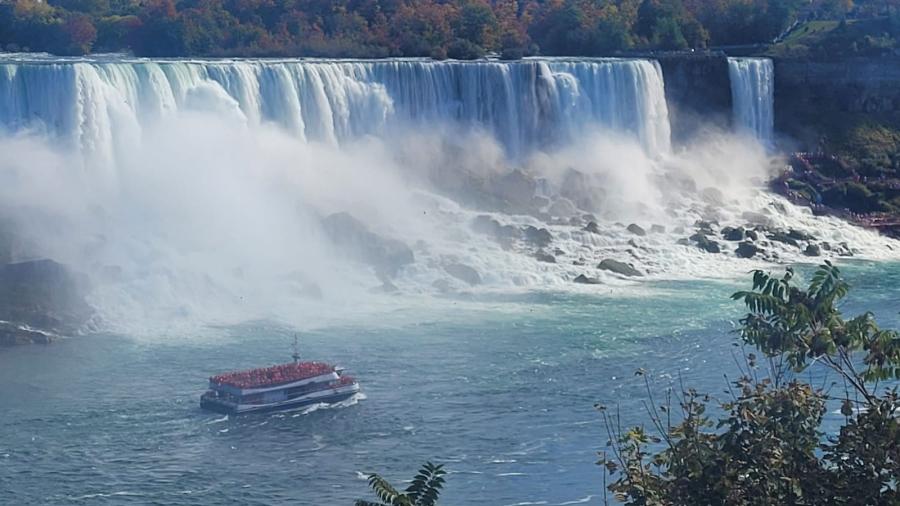 Toronto Summer Programme 14-17 School Gallery ESL Languages English Niagara Falls