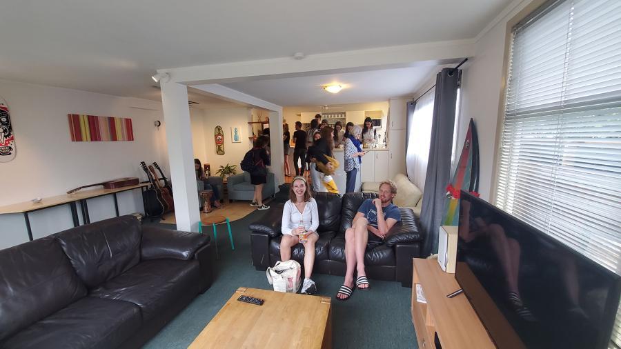 ESL Languages MMLC Mount Maunganui gallery 3