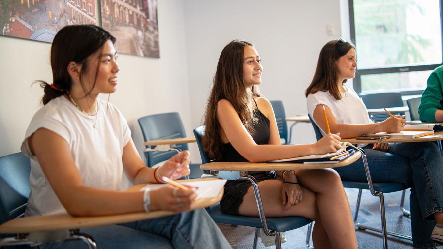 ESL Languages Kaplan Boston gallery classroom