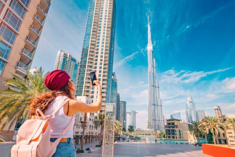 ESL Language EC Dubai hero